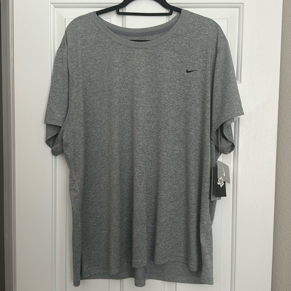 Nike Dri-fit athletic shirt Women’s 3X NEW